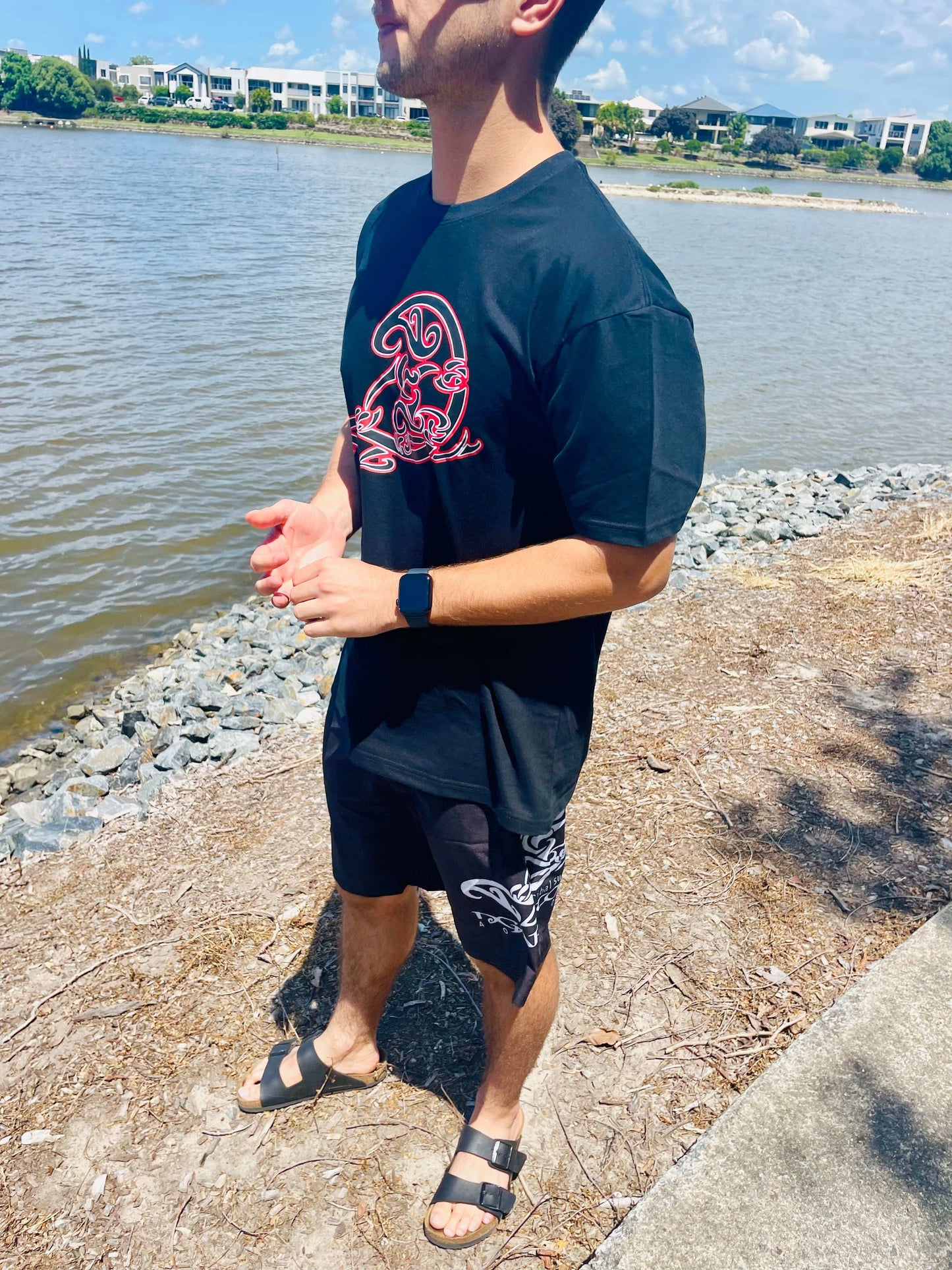 'Drop In Maori Tee'