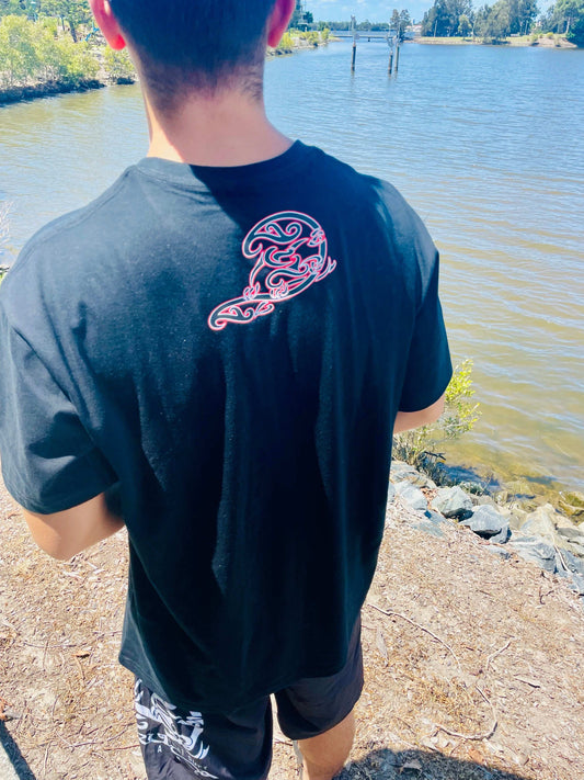 'Drop In Maori Tee'